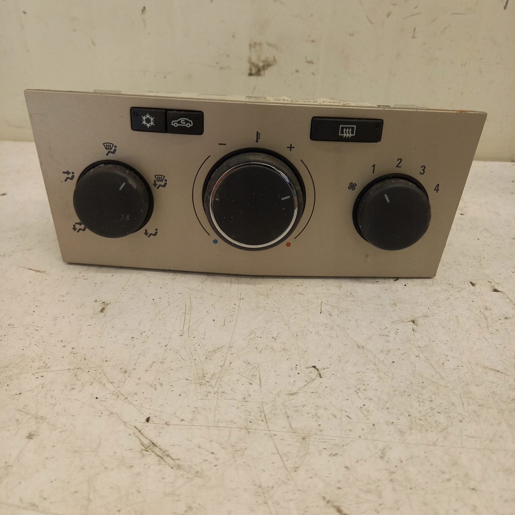 фото №1, Панель управление обдув opel astra h