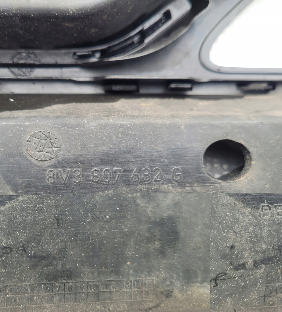 фото №10, Audi a3 8v sportback s-line решётка радиатора решётка радиатора 8v5853651