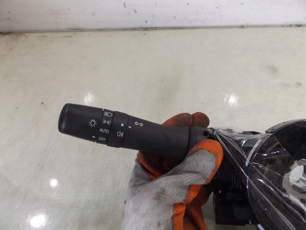 фото №3, Ignis iii переключатель комбинированный