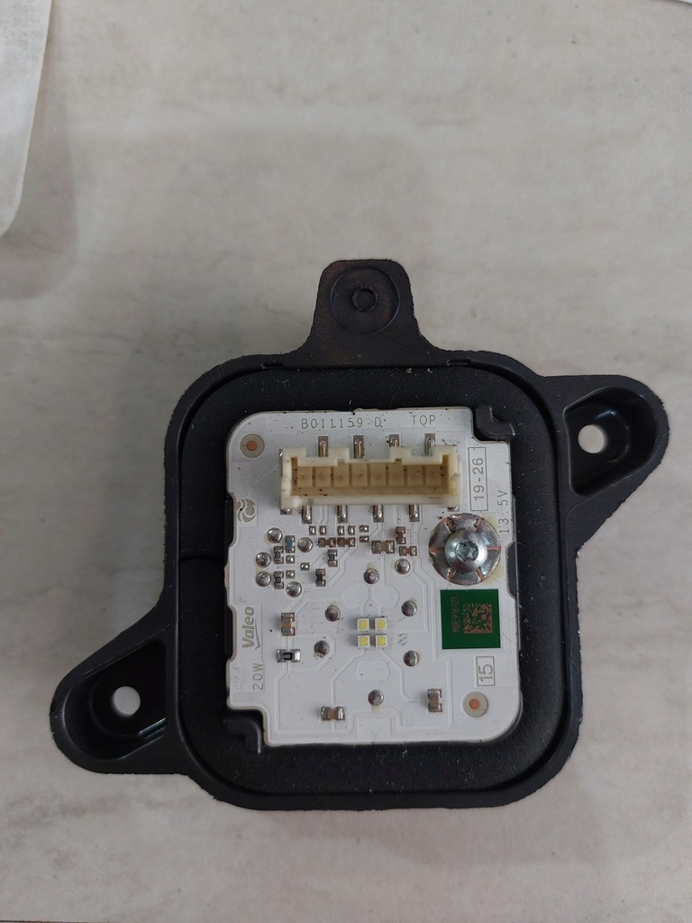 фото №1, Peugeot 3008 5008 модуль led правий