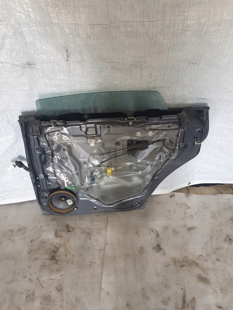 фото №7, Дверь правое задние subaru legacy iv sedan 65z