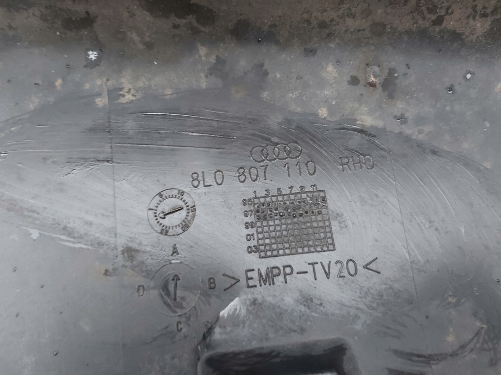 Audi a3 8l0807110 спойлер накладка бампера перед Ціна