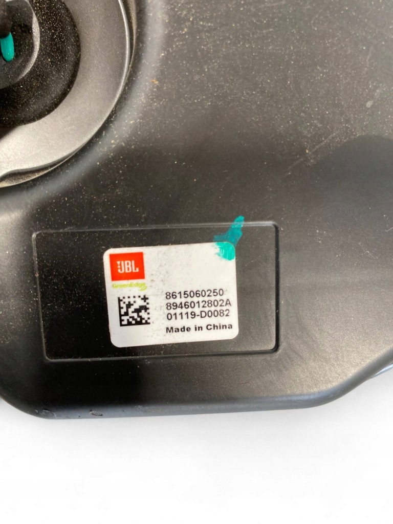 фото №9, Toyota land cruiser j150 сабвуфер 8615060250