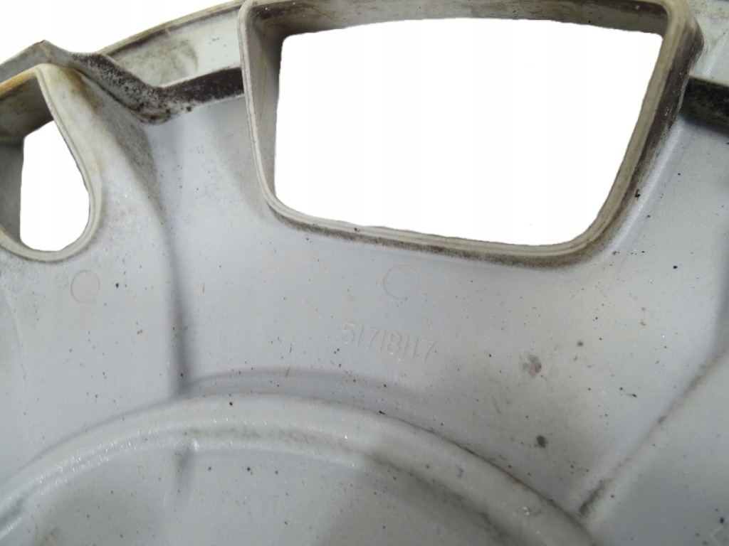 Ковпак кришка кришка 15'' fiat idea 2003-2013 - оригінал - 51718117 Зі Шроту