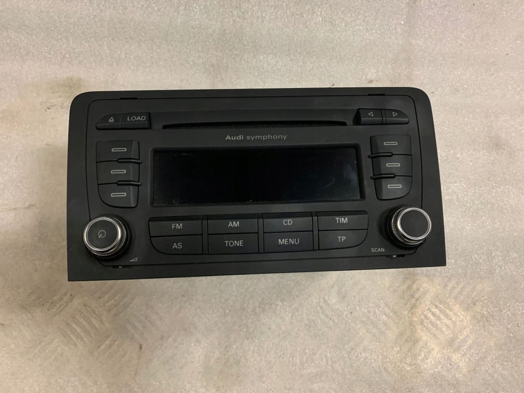 фото №1, Audi a3 s3 a3 sportback 8p панель / радіопрогравач cd/dvd/gps 8p0035195g