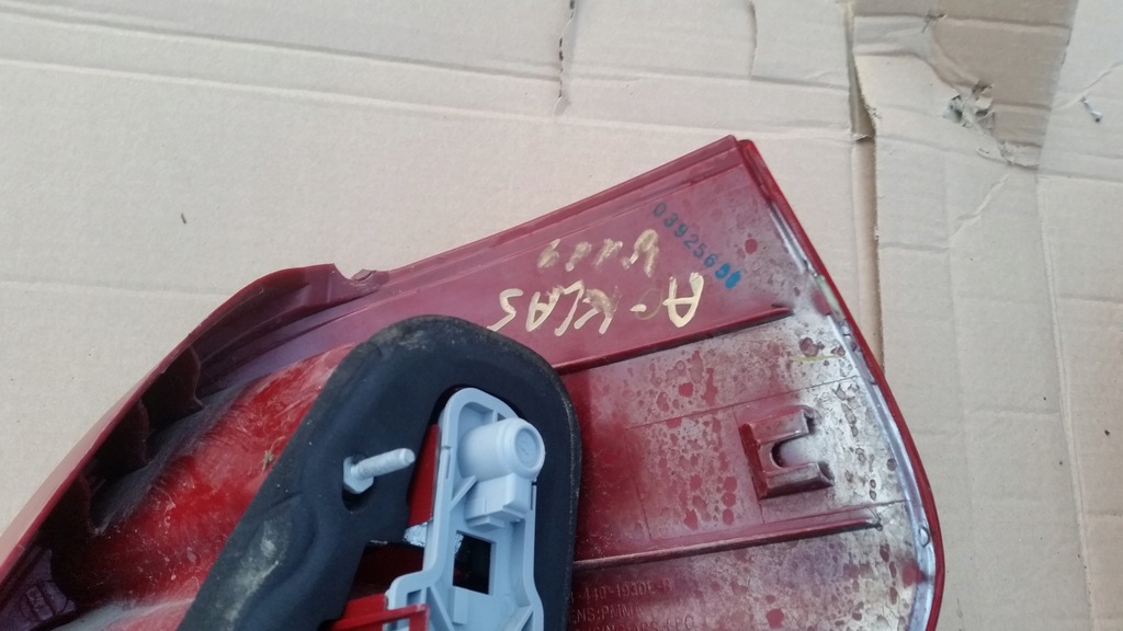 фото №6, Mercedes a w169 лампа задняя l/p