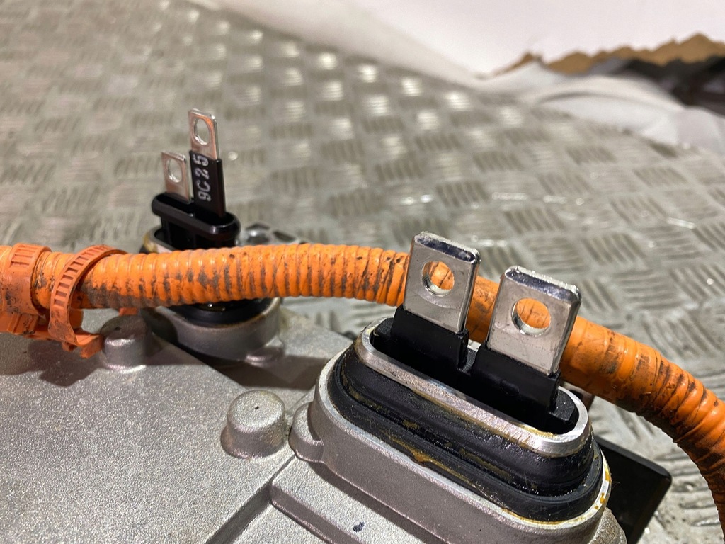 фото №5, Hyundai kona i 2020 инвертор / преобразователь напряжения