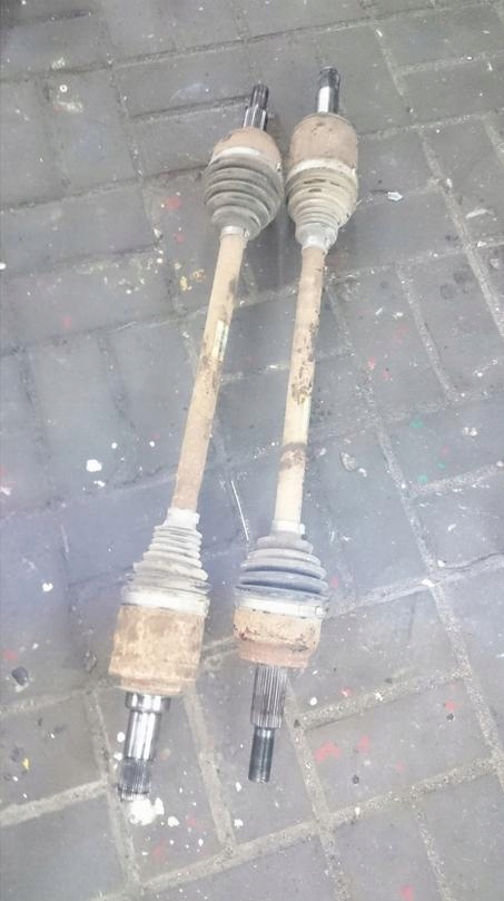 фото №1, Привідний вал задня ліва права dodge durango 2011-