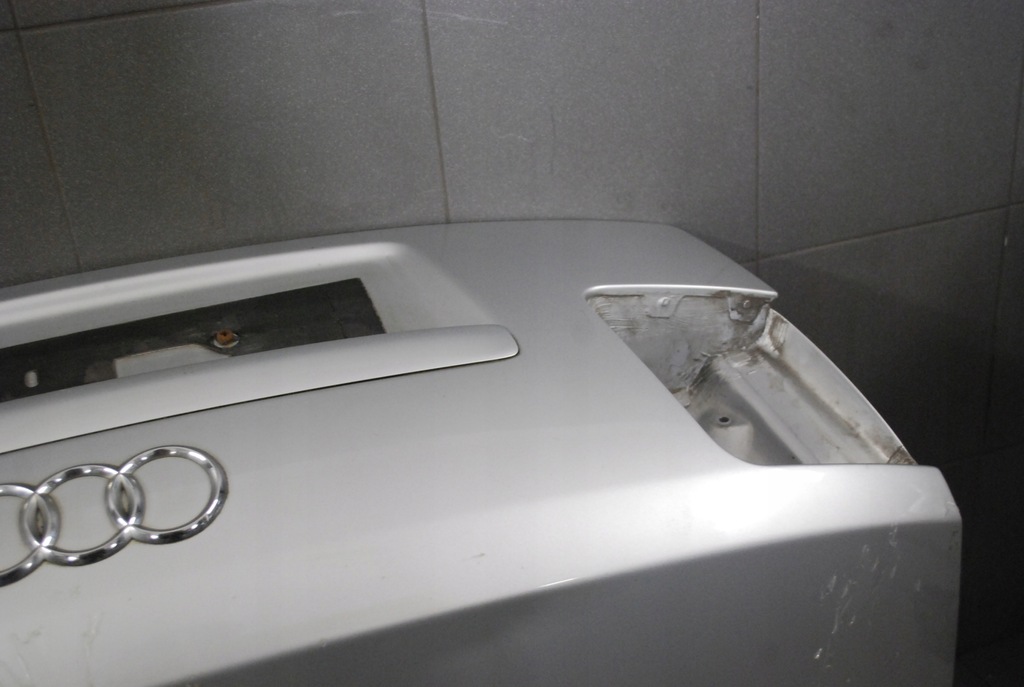 фото №7, Кришка багажника багажника audi a8 d3 ly7w без оснащення