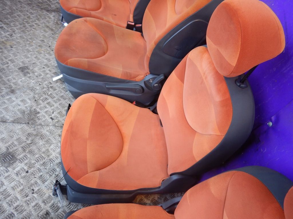 фото №12, Citroen c2 сидіння комплект підголівники заднє сидіння