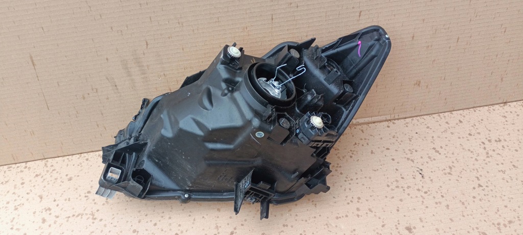 фото №11, Лампа передня права mazda ii 2 14- db5j-51030 org