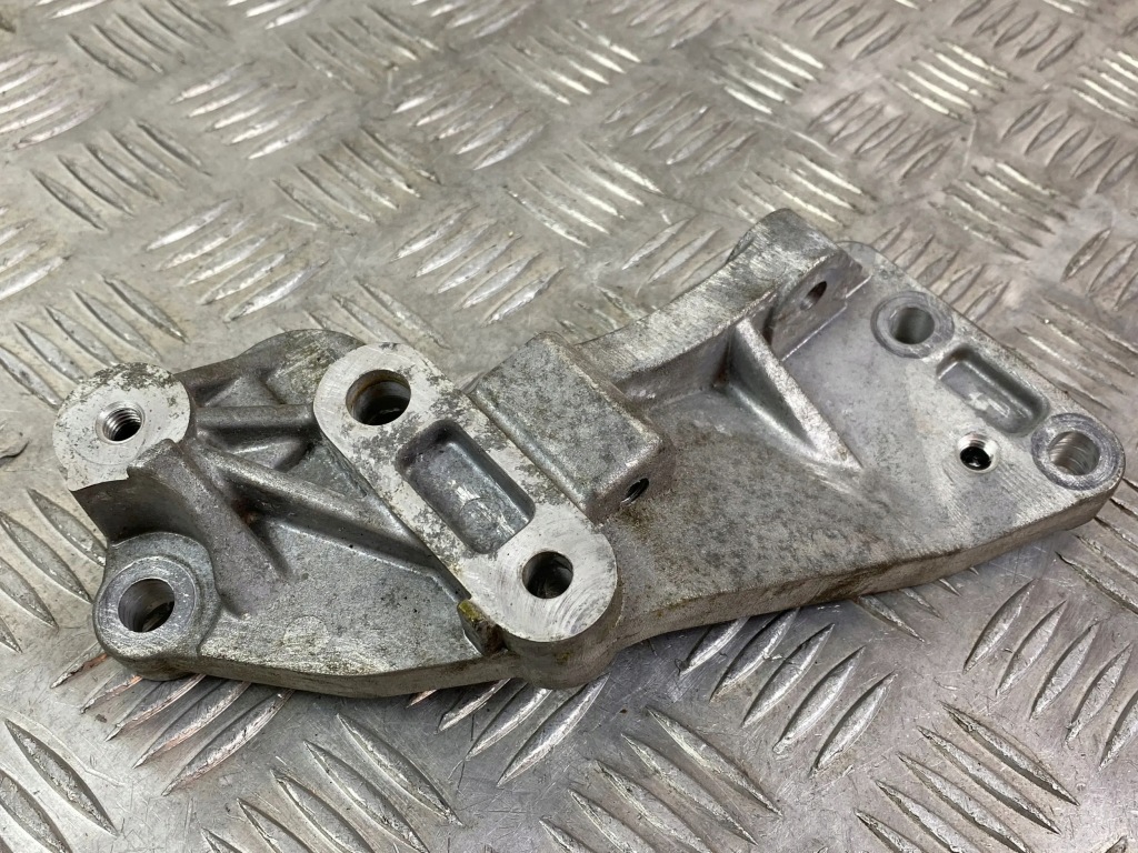 2019 jeep compass натягувач ремінь генератора 04627154ac Зі Шроту