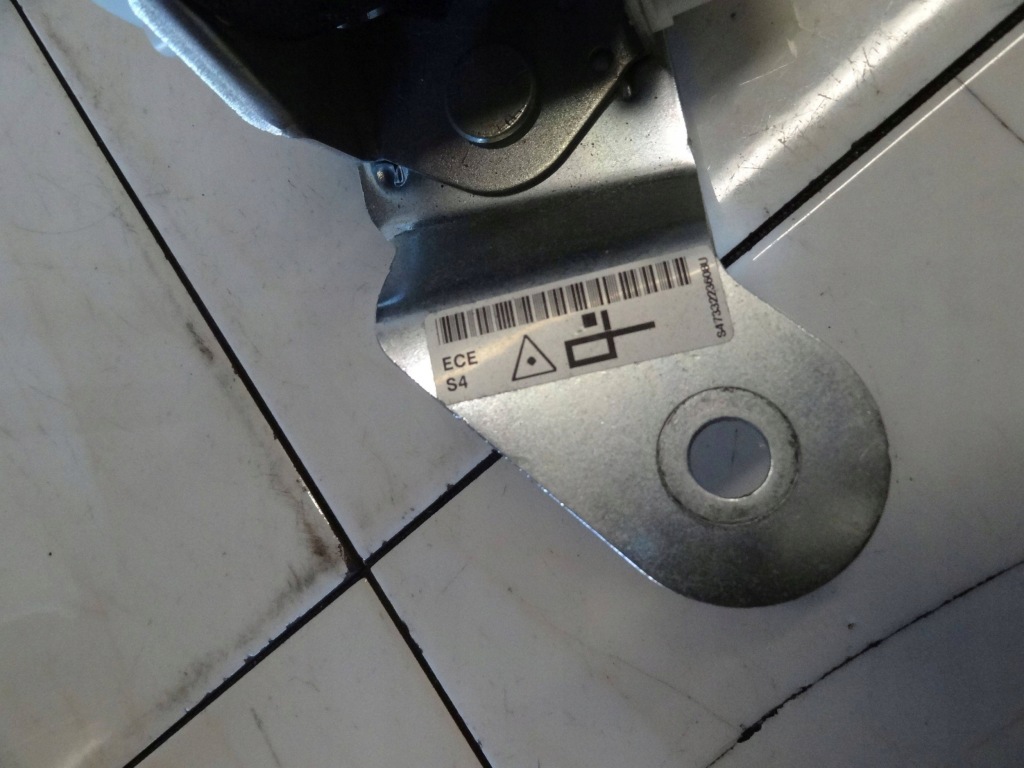 Bmw 2 f45 15 grantourer ремінь безпеки 2 ряд праві задній 34179406b в Україні