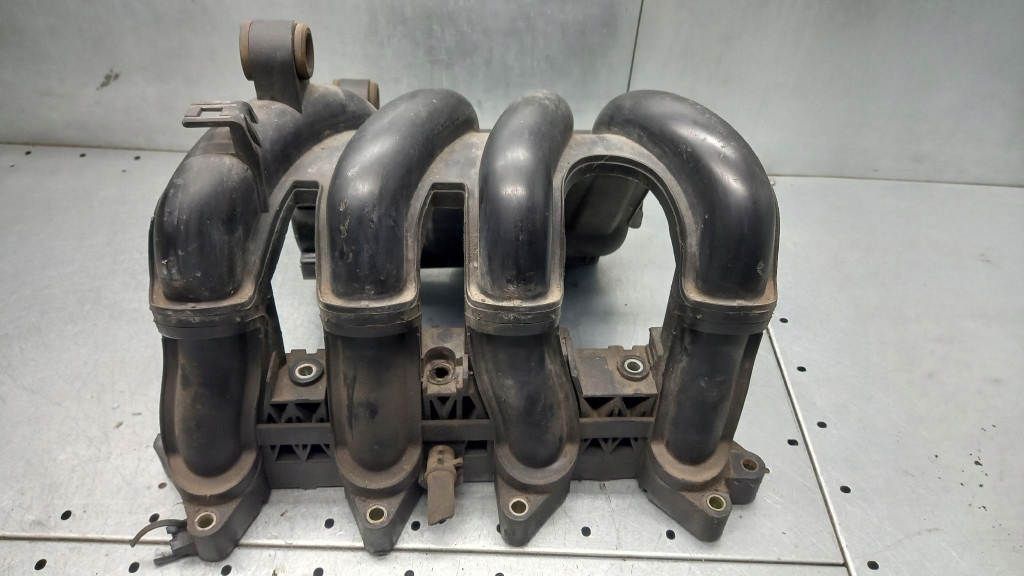 фото №1, Колектор впускний  mercedes benz a140 1w168 99r