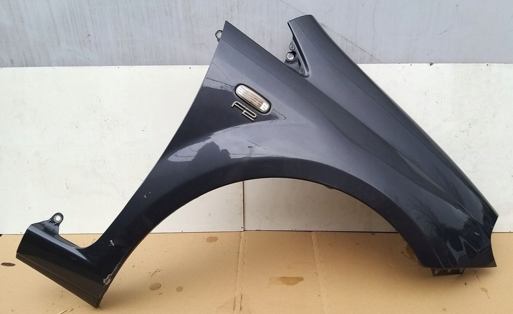 фото №1, Fiat grande punto крила правий