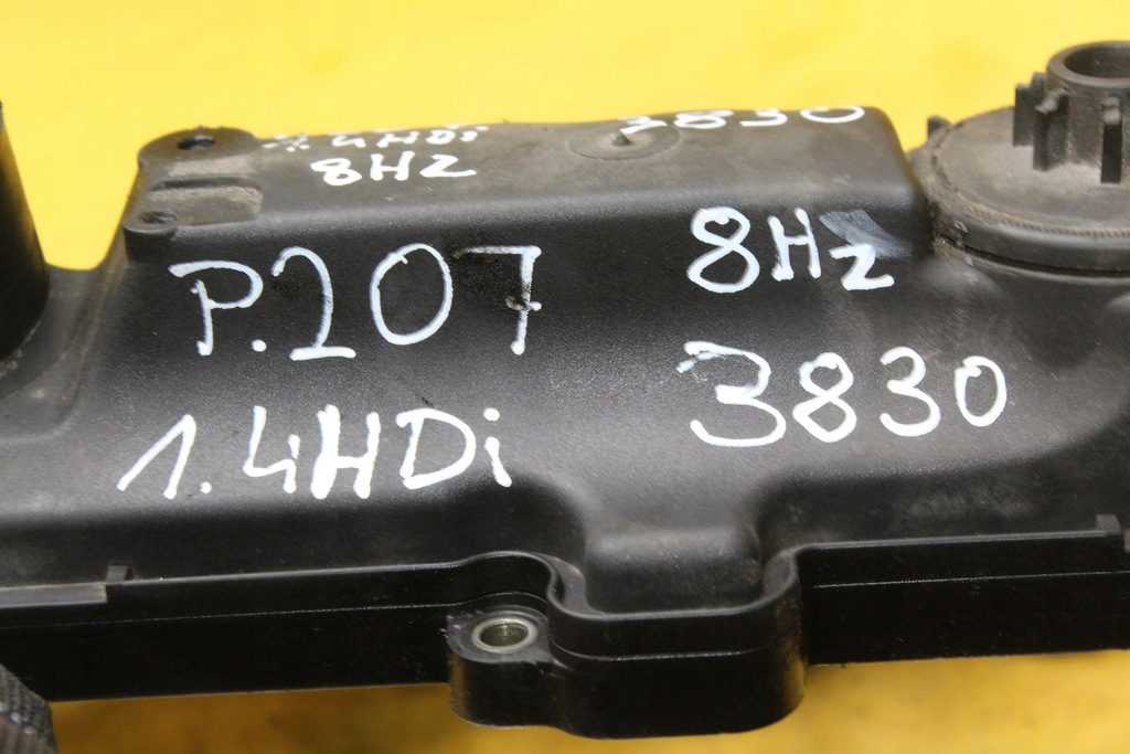 фото №14, Крышка клапанов 8hz peugeot 207 1.4 hdi