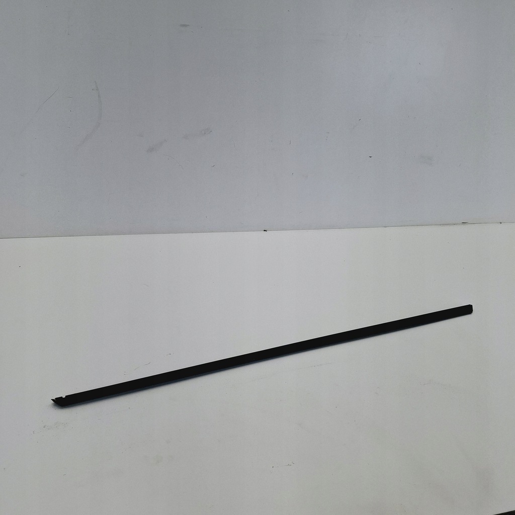 фото №2, 2011 mini one - cooper r57 молдинг / прокладка стекло дверь