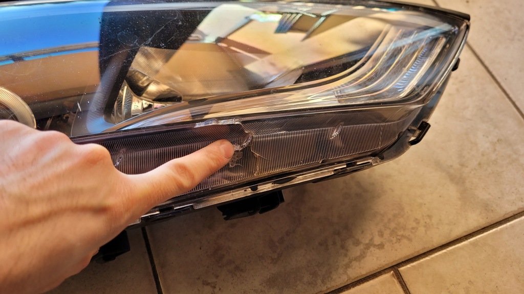 фото №14, Лампа правая перед передняя hyundai tucson iii