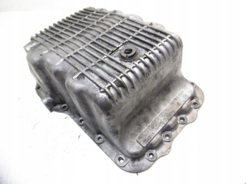 Volvo 343 345 340 360 піддон масляна 1,6d 399668 в Україні