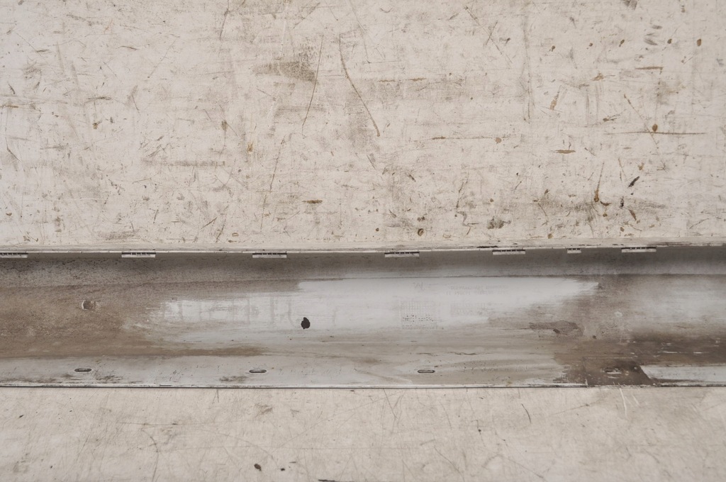 фото №8, Bmw x1 e84 накладка поріг права 8038075