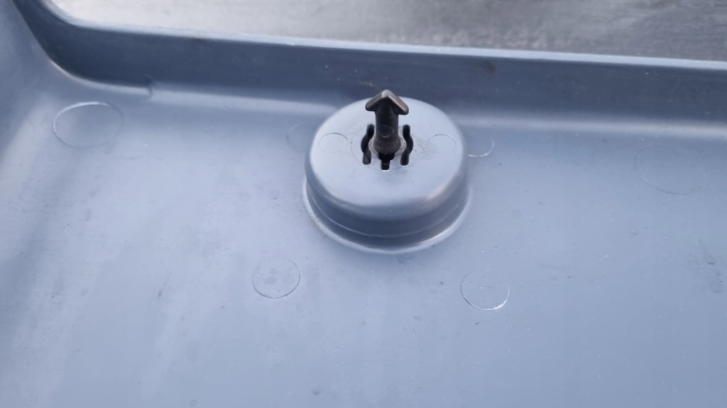 фото №5, Vw lt sprinter крышка бардачок обивка дверь правой 9017200148