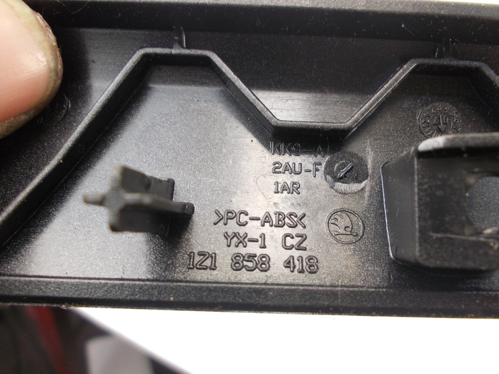 фото №6, Молдинг консолі skoda octavia 2 04-08 1z1858418