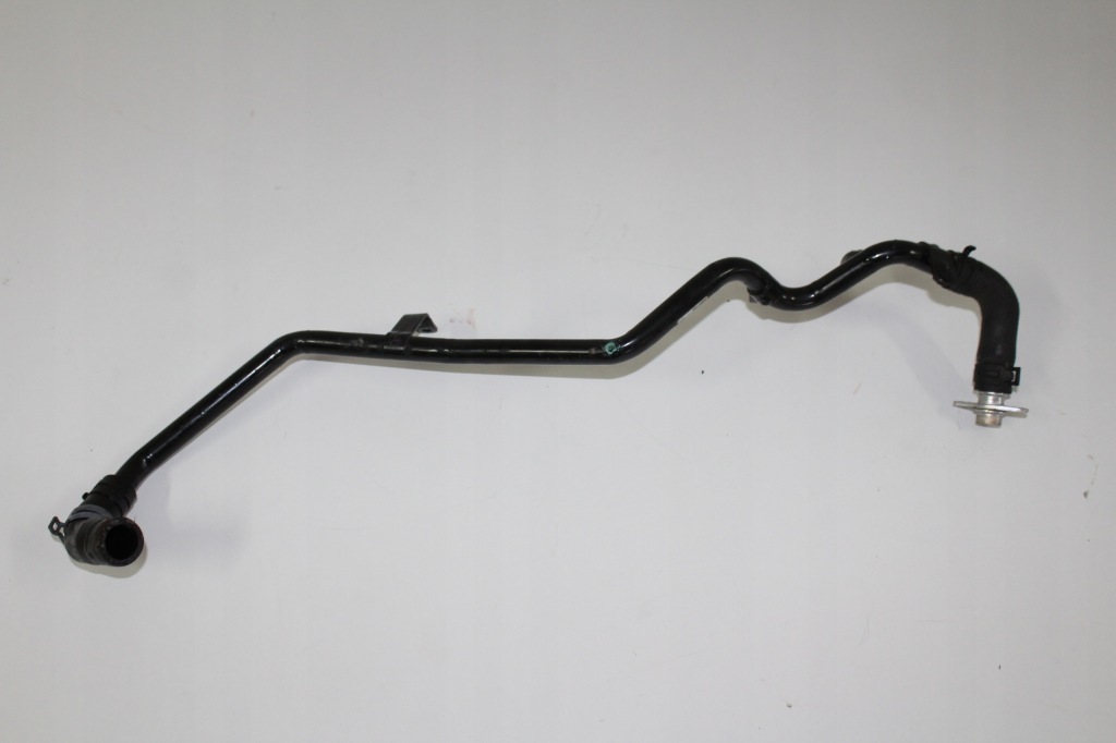 Audi a6 c7 2.0 tdi шланг труба патрубок води радіатора в Україні