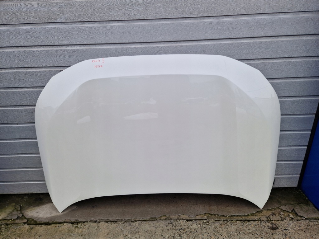 фото №1, Rav4 v - капот крышка двигателя белый