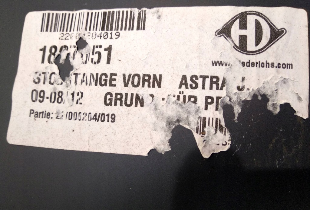 Бампер перед opel astra j 2009-2012 1807051 в Украине