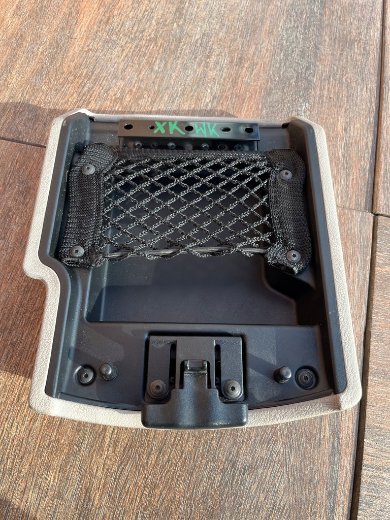 фото №5, Jeep commander 5-10r xk wk подлокотник