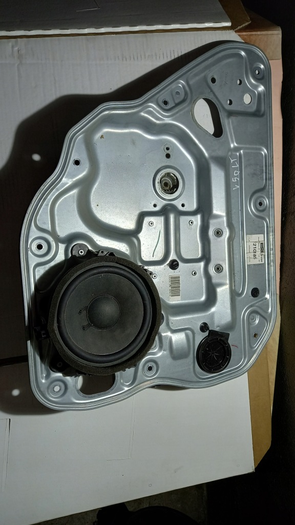 фото №1, Подъемник стекло левый задняя volvo v50 04-12r