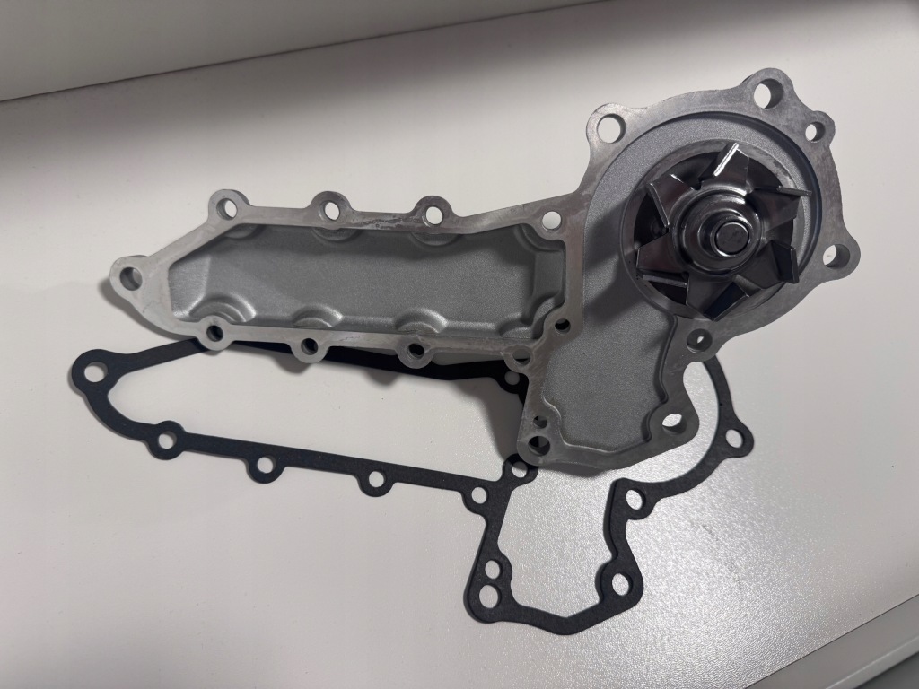 Купить Насос воды carrier vector 1950 1850 1800 my mt