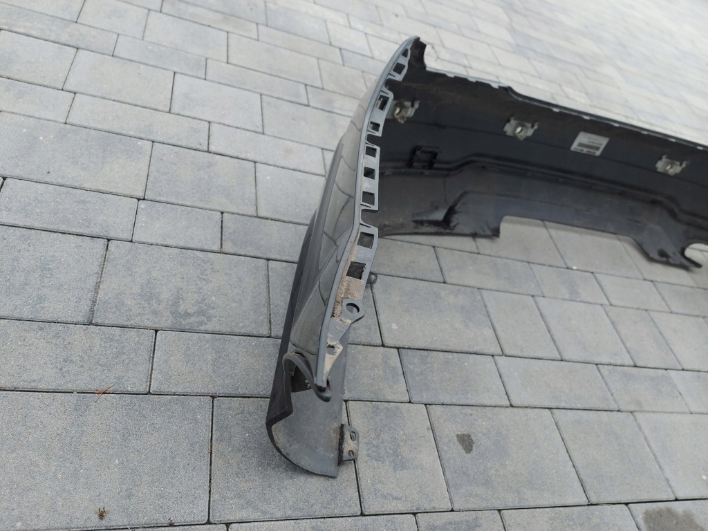 Бампер задняя mercedes w204 рестайлинг  amg седан хороший Доставка