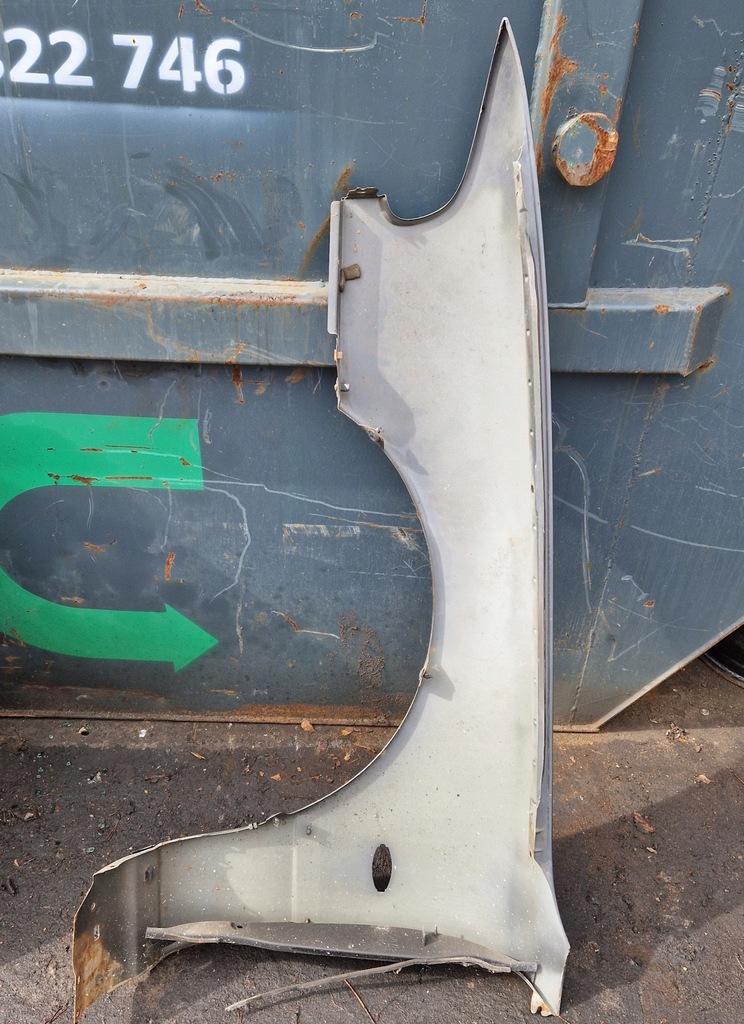 фото №5, Крыло правый mazda 626