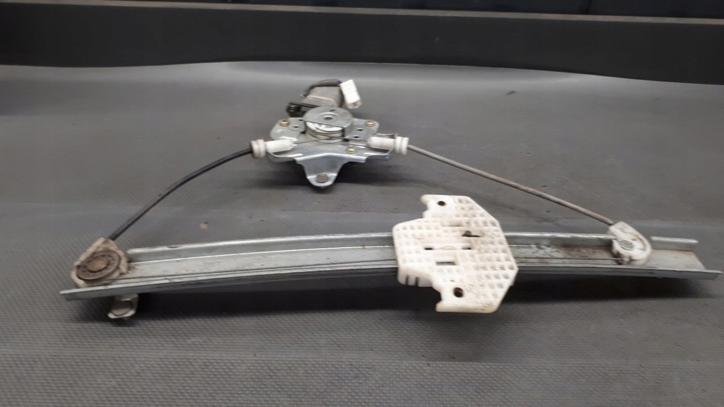 фото №9, 9882017200 механізм скло правий задня hyundai matrix 5d