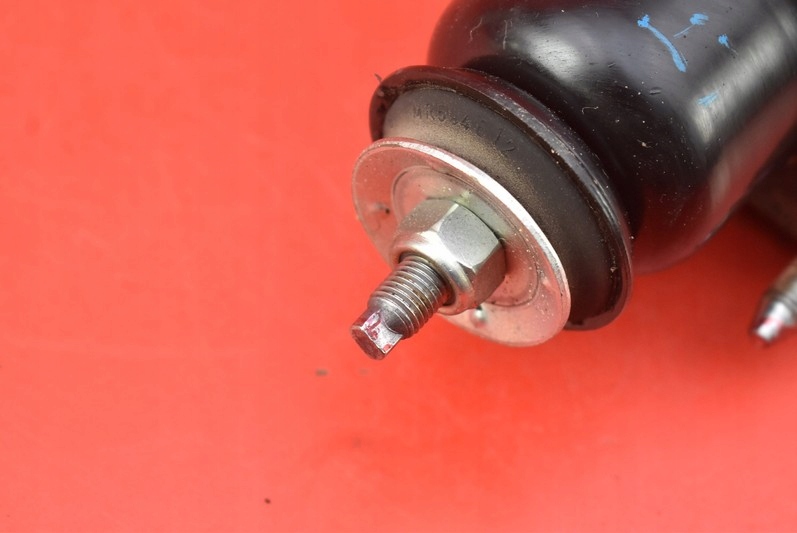 фото №6, Амортизатор лівий задня mitsubishi lancer 8 1.8 sedan