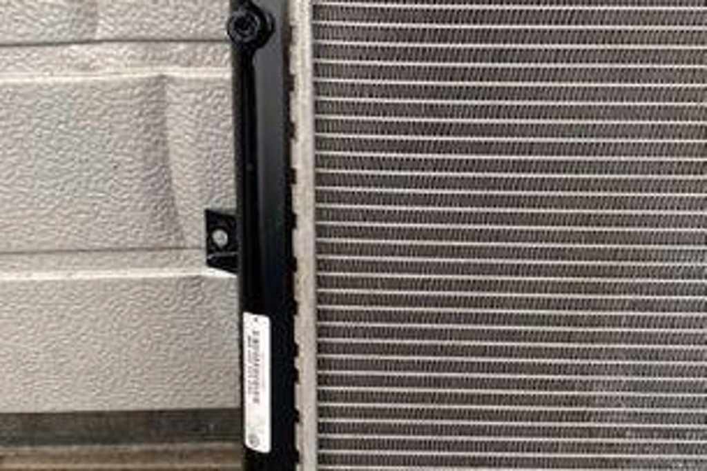 Радиатор воды skoda superb 2 3t4 1k0121251dm 2.0l дизель 125kw 2012 Недорого