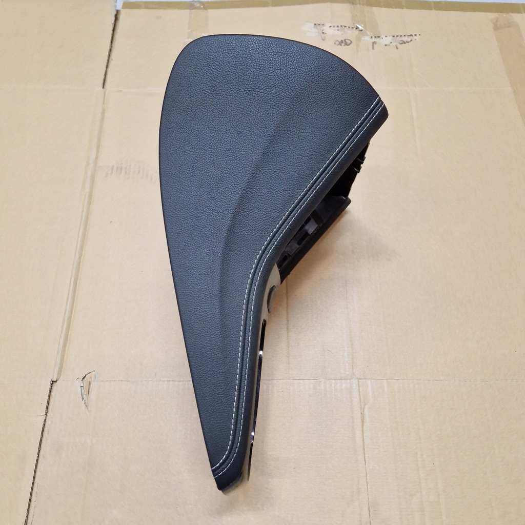 фото №7, Opel astra 5 k консоль середня рамка радіо шкіра