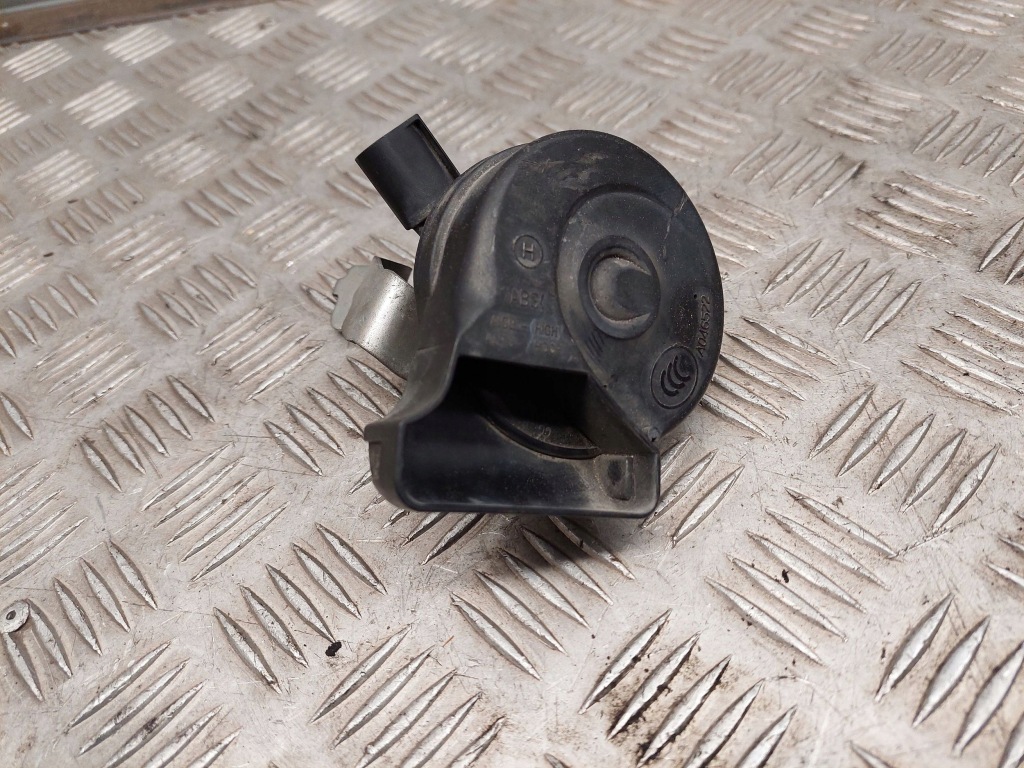 фото №1, Mercedes-benz cls c218 x218 2012 клаксон