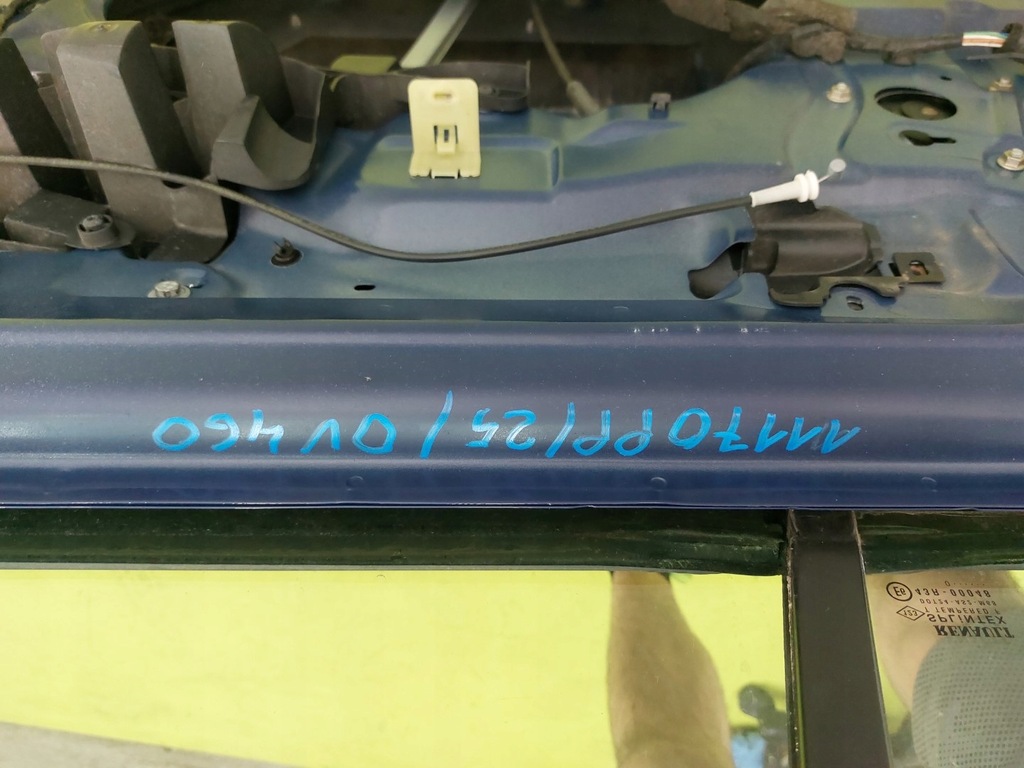 фото №9, Двері передні праве перед renault scenic i rx4 97-01 ov460 bez іржа