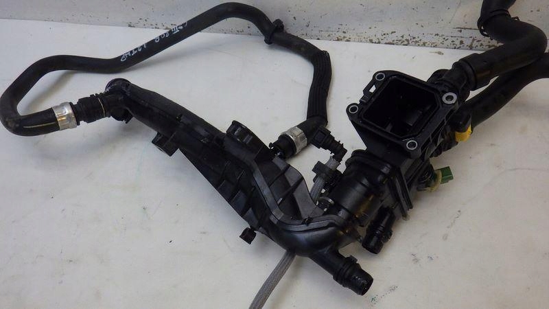 фото №6, Корпус термостата радіатор оливи citroen c3 iii 1.2 thp 9812131480