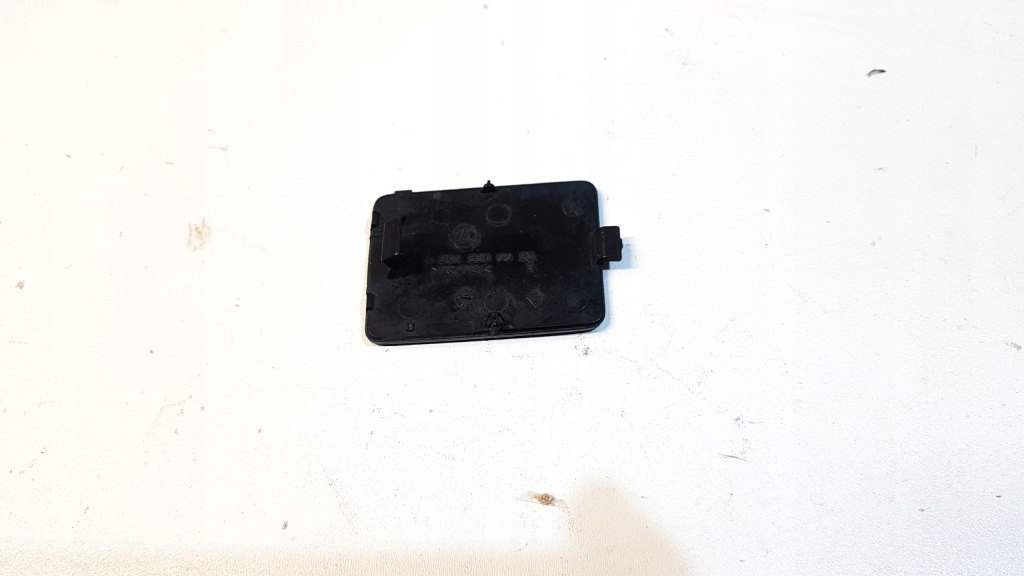 Mercedes r w251 amg заглушка фаркоп передні  2518850023 a2518850023 Ціна