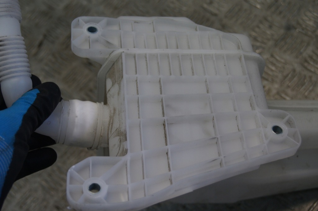 фото №6, Skoda superb iii 3v0 бак омивача