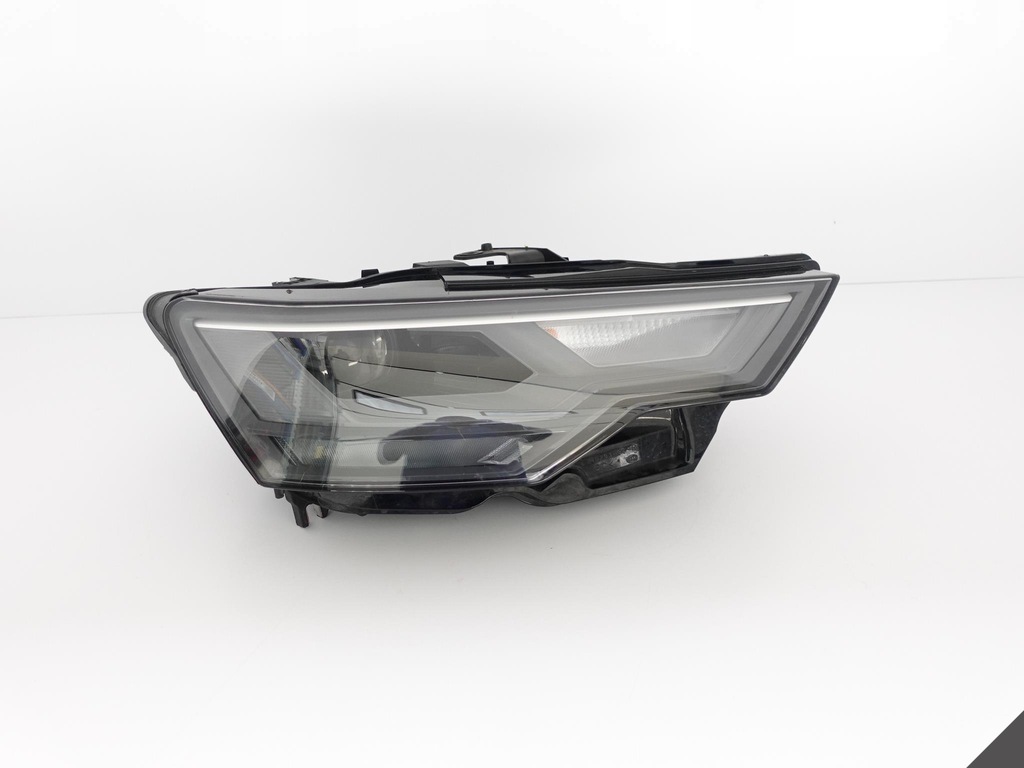 фото №1, Audi a6 c8 4k0 18- лампа+ модуль full led b.ładna r