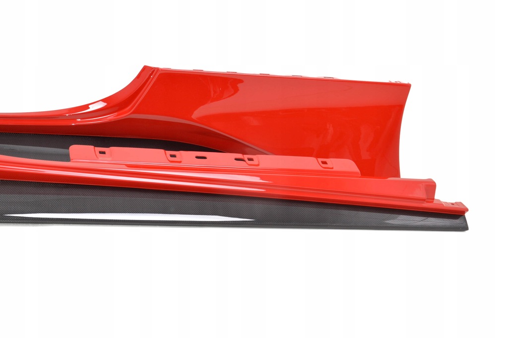 фото №6, Ferrari 488 pista накладки порогові карбон