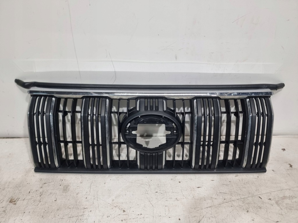 фото №1, Решітка радіатора решітка радіатора бампера toyota land cruiser 150 j15 lift