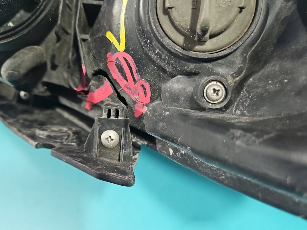 фото №12, Фара лівий лампа перед hyundai santa fe ii 06-09 europa