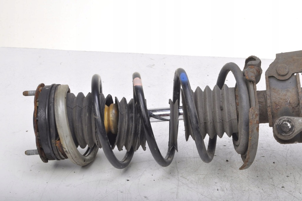 фото №9, Mazda 2 de амортизационная стойка левый перед передний df7134900h