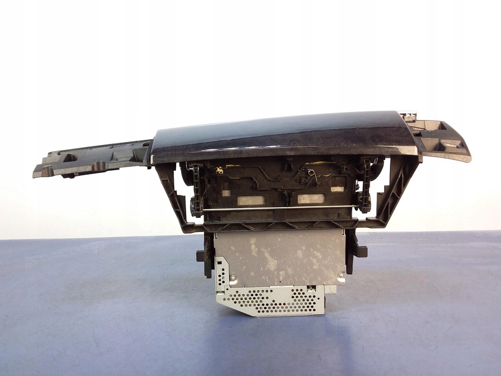 фото №4, Bmw 7 f01 f02 чейнджер бардачок карман 9119798