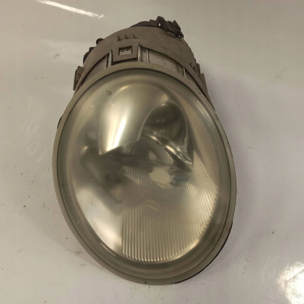 фото №16, Volkswagen new beetle лампа правая перед 0301163202